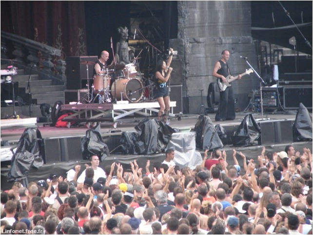 DSC03015.JPG
Johnny Hallyday : Flash Back Tour 2006