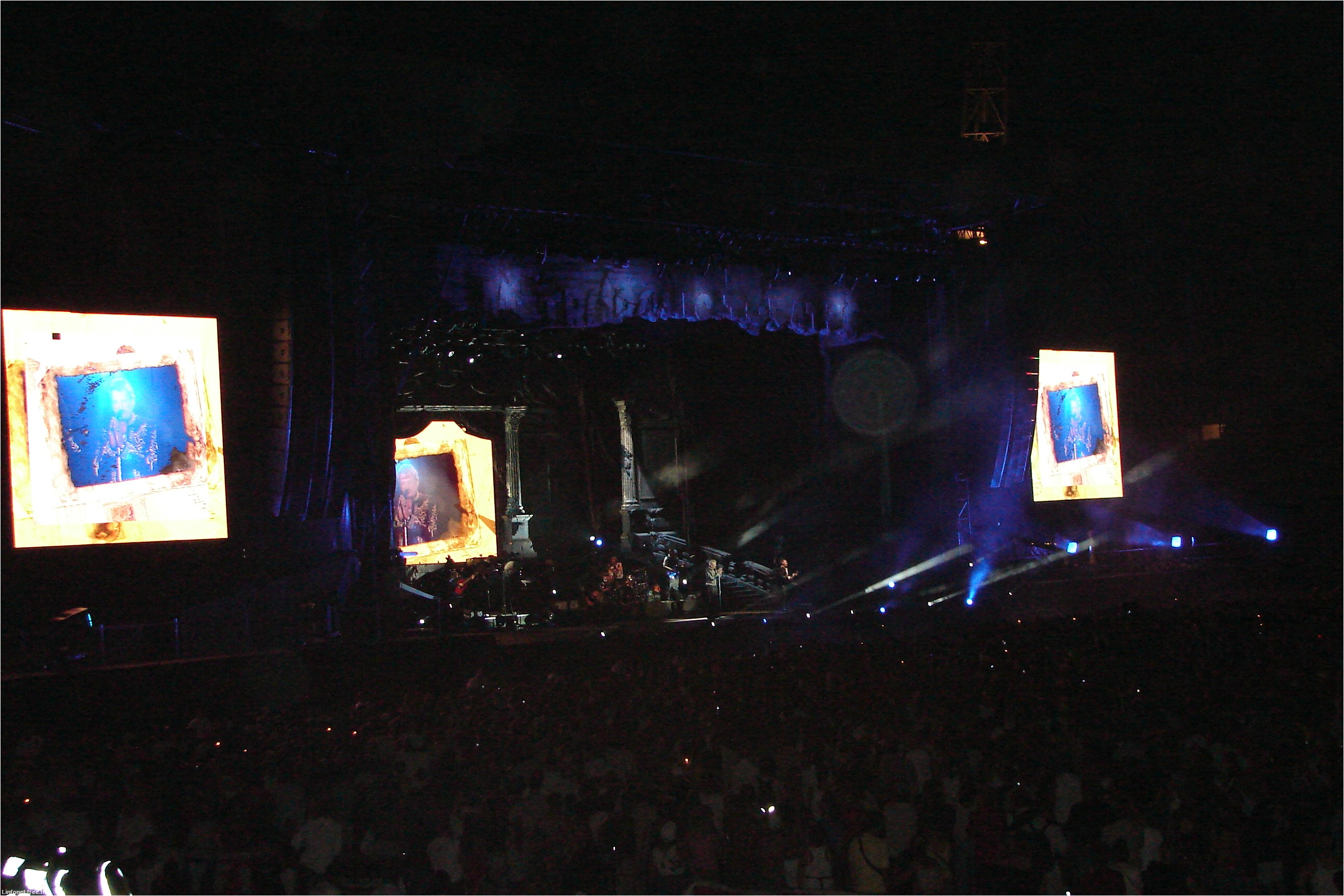 DSC03129.JPG
Johnny Hallyday : Flash Back Tour 2006