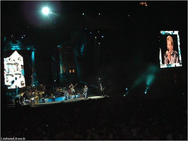 DSC03133.JPG
Johnny Hallyday : Flash Back Tour 2006