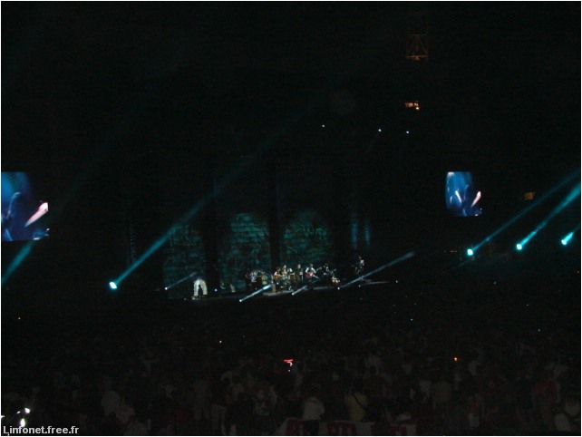 DSC03197.JPG
Johnny Hallyday : Flash Back Tour 2006