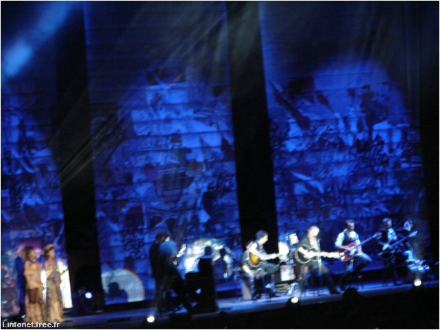 DSC03209.JPG
Johnny Hallyday : Flash Back Tour 2006