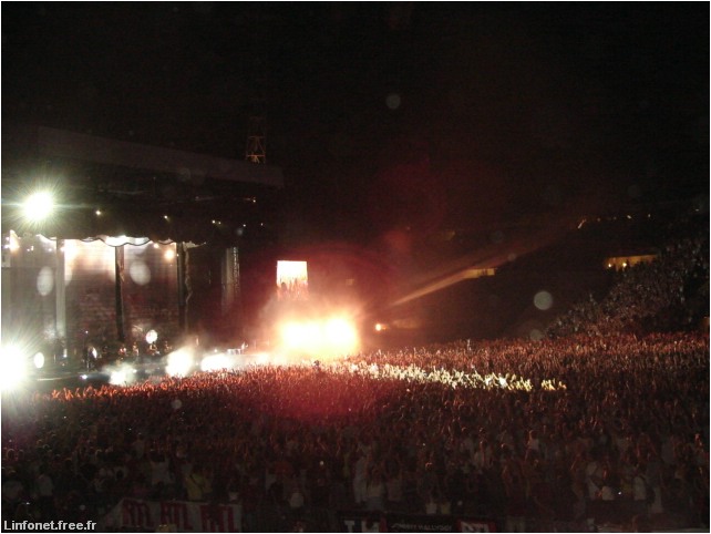DSC03219.JPG
Johnny Hallyday : Flash Back Tour 2006