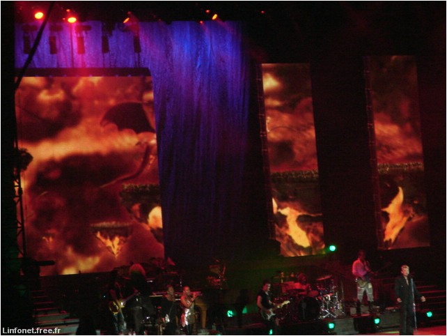 DSC03255.JPG
Johnny Hallyday : Flash Back Tour 2006